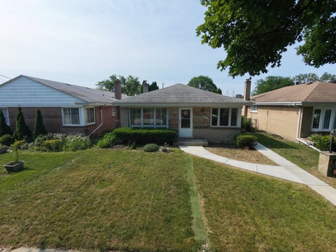 Tiny photo for 4605 Jerome Avenue, Skokie, IL 60076 (MLS # 12734725)
