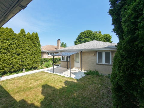 Tiny photo for 4605 Jerome Avenue, Skokie, IL 60076 (MLS # 12734725)