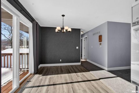 Tiny photo for 809 CIMARRON Drive, Davenport, IA 52804 (MLS # QC4269855)