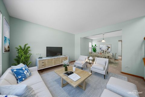 Tiny photo for 5304 Kingsbury Estates Drive, Plainfield, IL 60586 (MLS # 12407357)