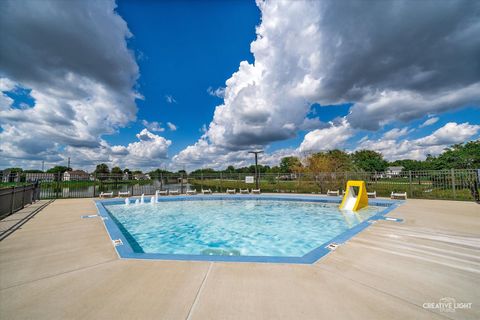 Tiny photo for 5304 Kingsbury Estates Drive, Plainfield, IL 60586 (MLS # 12407357)