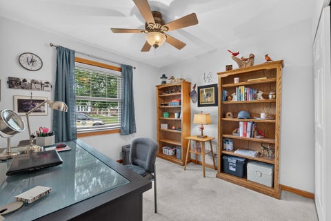 Tiny photo for 909 Shorewood Drive, Bartlett, IL 60103 (MLS # 12729626)