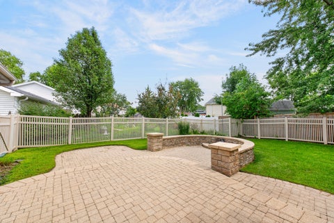 Tiny photo for 909 Shorewood Drive, Bartlett, IL 60103 (MLS # 12729626)