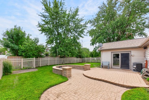 Tiny photo for 909 Shorewood Drive, Bartlett, IL 60103 (MLS # 12729626)