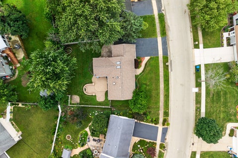 Tiny photo for 909 Shorewood Drive, Bartlett, IL 60103 (MLS # 12729626)
