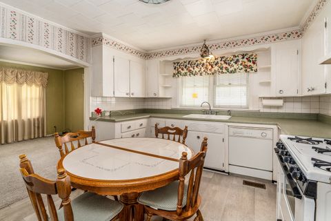 Tiny photo for 395 Cedar Creek Road, Makanda, IL 62958 (MLS # 12617700)