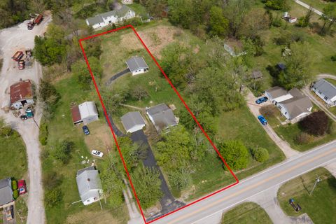 Tiny photo for 395 Cedar Creek Road, Makanda, IL 62958 (MLS # 12617700)