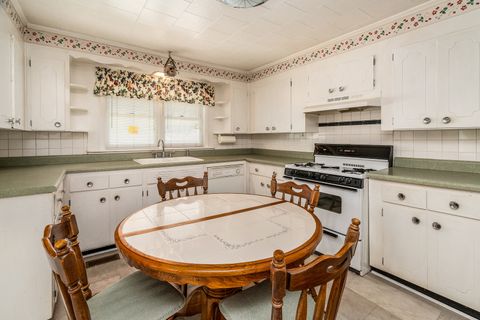 Tiny photo for 395 Cedar Creek Road, Makanda, IL 62958 (MLS # 12617700)