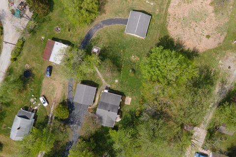 Tiny photo for 395 Cedar Creek Road, Makanda, IL 62958 (MLS # 12617700)