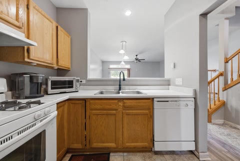 Tiny photo for 209 Oxford Court, Oswego, IL 60543 (MLS # 12740450)