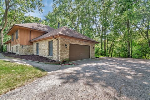 Tiny photo for 22416 S Kings Court, Shorewood, IL 60404 (MLS # 12496382)