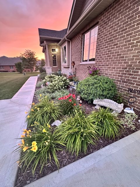 Tiny photo for 9175 Holland Harbor Circle, Frankfort, IL 60423 (MLS # 12550142)