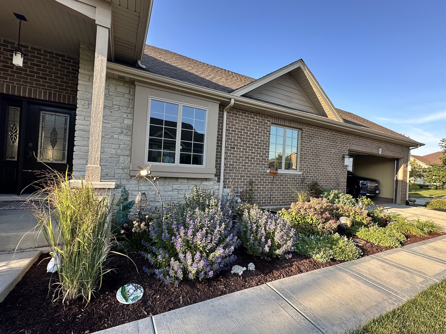 9175 Holland Harbor Circle