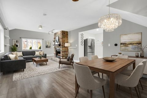 Tiny photo for 584 S 4th Avenue, Des Plaines, IL 60016 (MLS # 12555556)