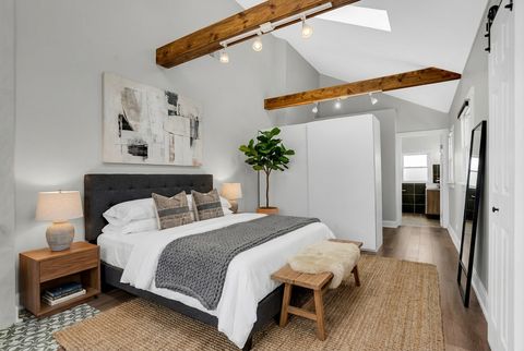 Tiny photo for 584 S 4th Avenue, Des Plaines, IL 60016 (MLS # 12555556)