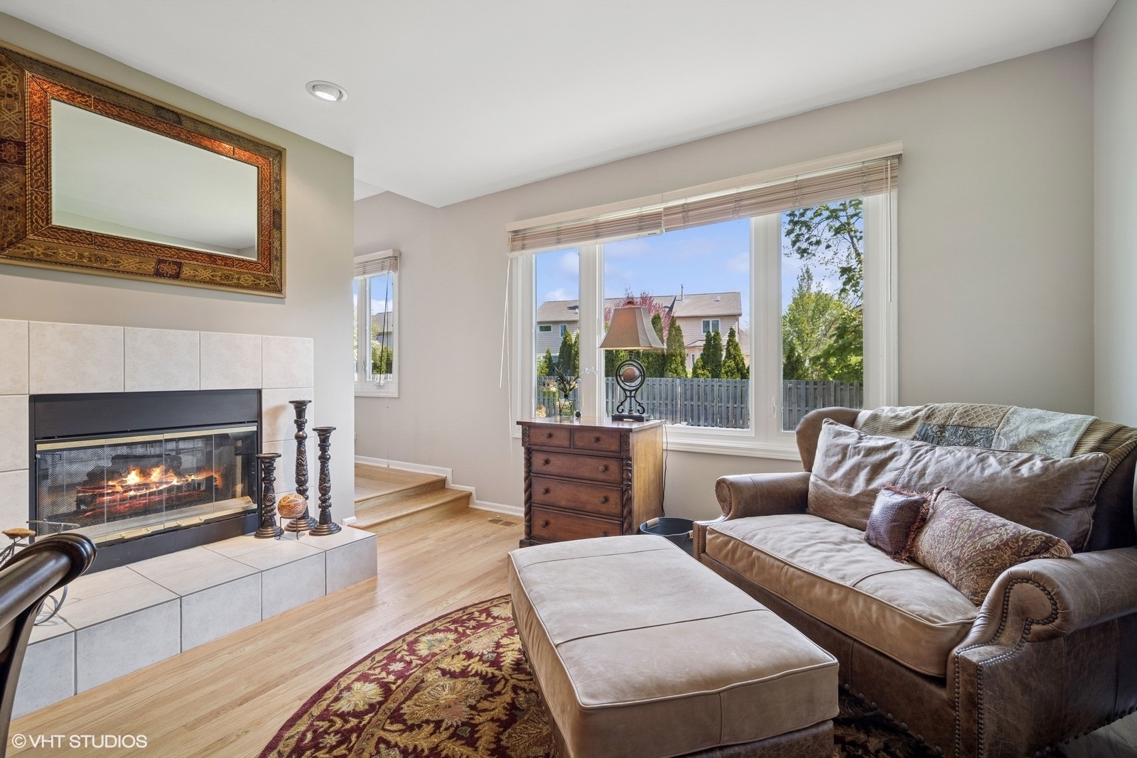 1911 Twin Oaks Court