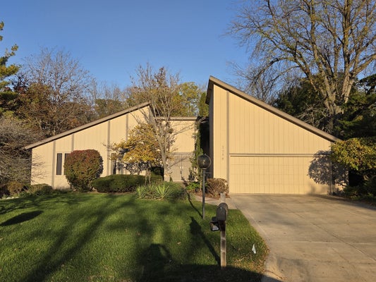 5099 WHITTIER LN, ROCKFORD, IL 61114 - Image d7990a6283384ba74ab7ea83afa7c5da/2352067182