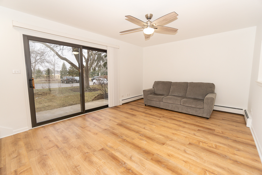 837 S Dwyer Avenue A