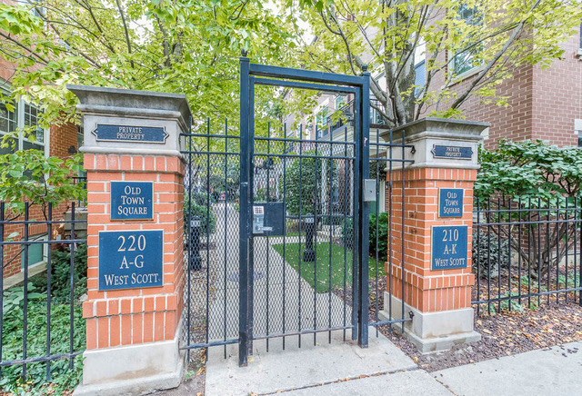 220 W Scott Street A