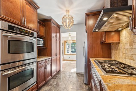 Tiny photo for 2412 S 19th Avenue, Broadview, IL 60155 (MLS # 12470242)