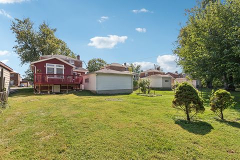 Tiny photo for 2412 S 19th Avenue, Broadview, IL 60155 (MLS # 12470242)