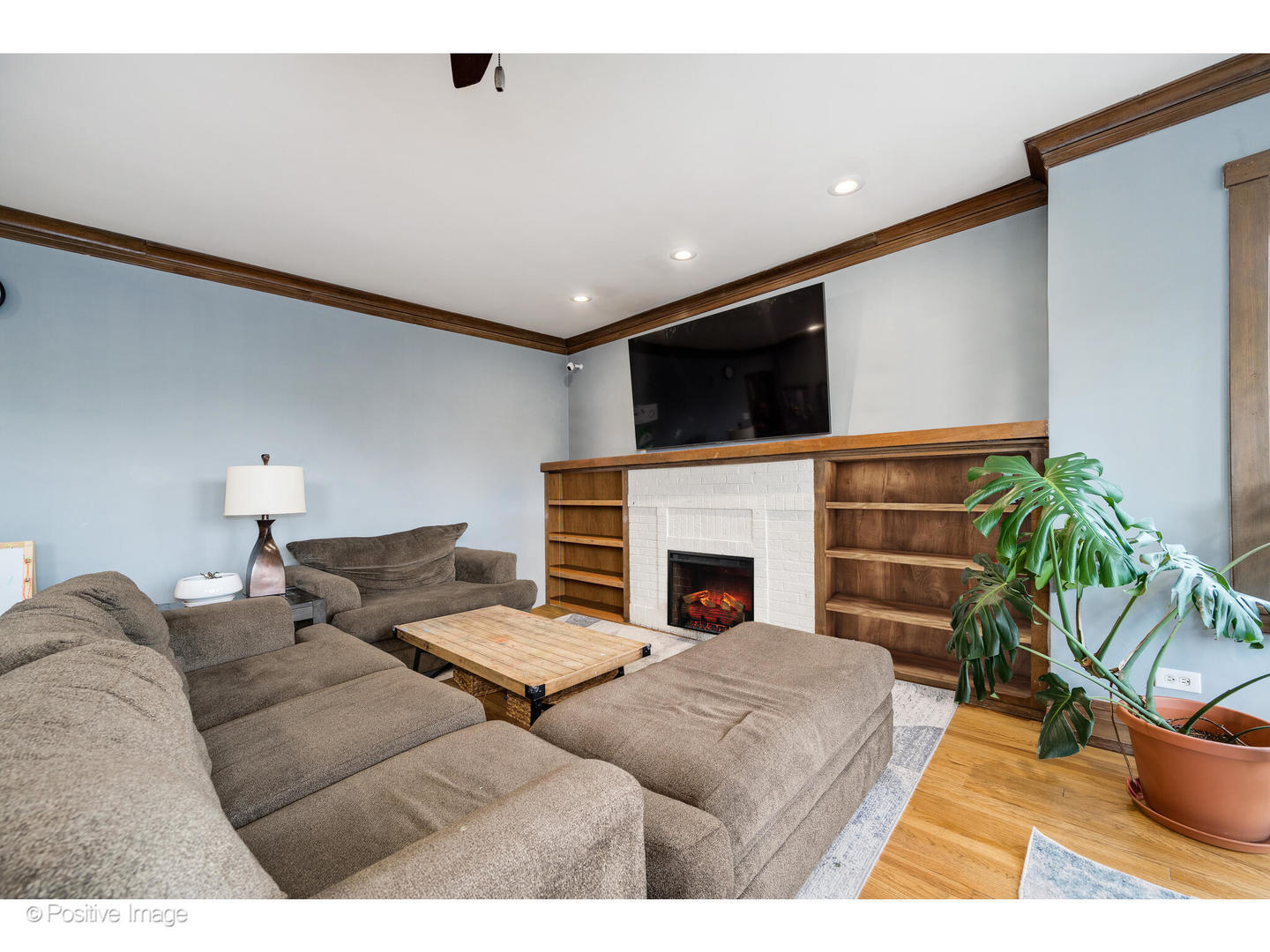 1462 W Warner Avenue 3E