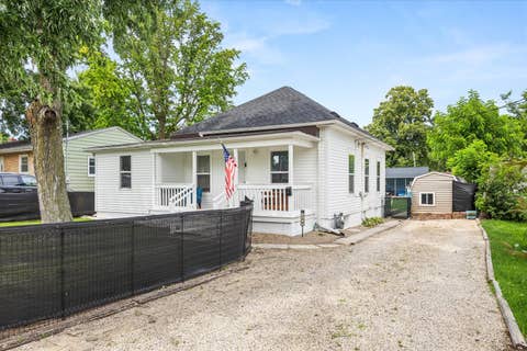 Tiny photo for 206 E Grant Street, Streator, IL 61364 (MLS # 12693831)
