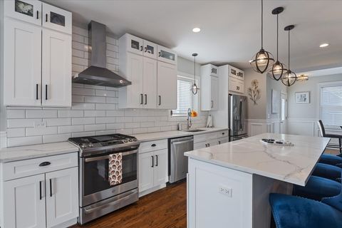 Tiny photo for 9124 S Bell Avenue, Chicago, IL 60643 (MLS # 12517496)