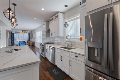 Tiny photo for 9124 S Bell Avenue, Chicago, IL 60643 (MLS # 12517496)