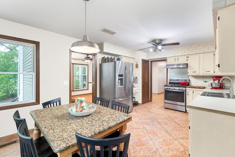 Tiny photo for 1386 Old Dominion Court, Naperville, IL 60540 (MLS # 12505657)