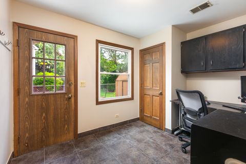 Tiny photo for 1386 Old Dominion Court, Naperville, IL 60540 (MLS # 12505657)