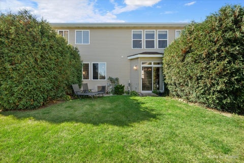 Tiny photo for 425 N Carlisle Court, Round Lake, IL 60073 (MLS # 12781904)