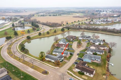 A home in Grayslake