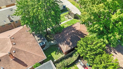 Tiny photo for 580 Hirsch Avenue, Calumet City, IL 60409 (MLS # 12435149)