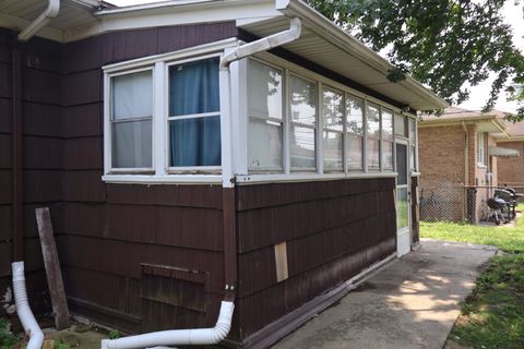 Tiny photo for 580 Hirsch Avenue, Calumet City, IL 60409 (MLS # 12435149)