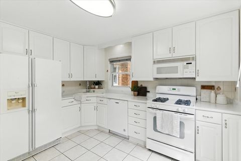 Tiny photo for 1051 Glenwood Avenue, Waukegan, IL 60085 (MLS # 12479409)