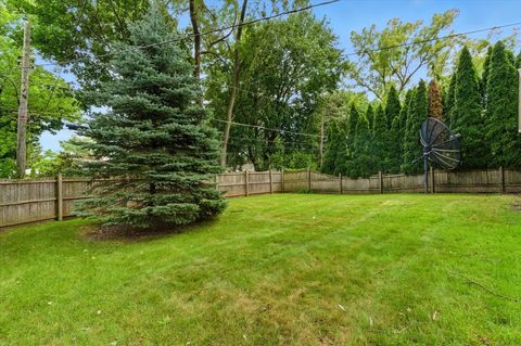 Tiny photo for 1051 Glenwood Avenue, Waukegan, IL 60085 (MLS # 12479409)