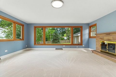 Tiny photo for 1051 Glenwood Avenue, Waukegan, IL 60085 (MLS # 12479409)