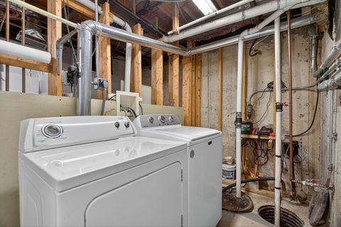 Tiny photo for 46 Lakeshore Drive, Wilmington, IL 60481 (MLS # 12545431)