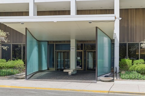 Tiny photo for 2800 N Lake Shore Drive #1504, Chicago, IL 60657 (MLS # 12667151)
