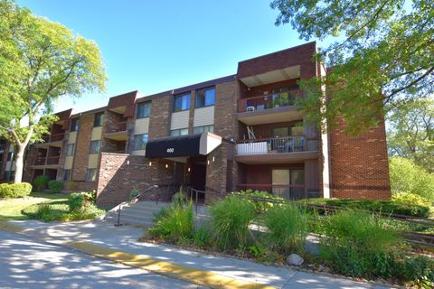 A home in Glen Ellyn