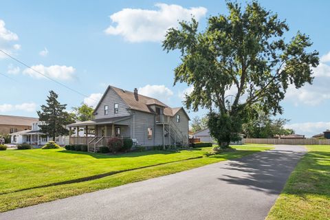 Photo of 2855 Glenwood Lansing Road, Lynwood, IL 60411 (MLS # 12465317)