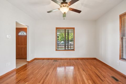 Tiny photo for 2855 Glenwood Lansing Road, Lynwood, IL 60411 (MLS # 12465317)