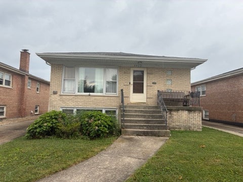 Photo of 5913 W 89th Street, Oak Lawn, IL 60453 (MLS # 12725668)