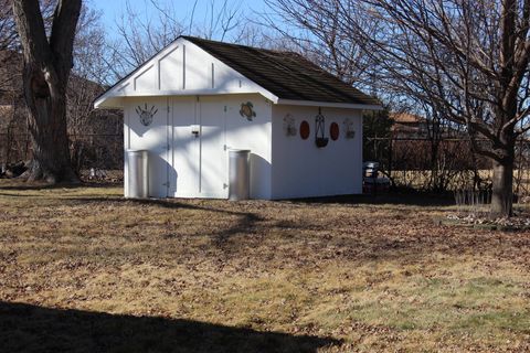 A home in Crestwood