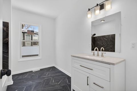 Tiny photo for 1111 Loomis Street, Rockford, IL 61102 (MLS # 12533715)