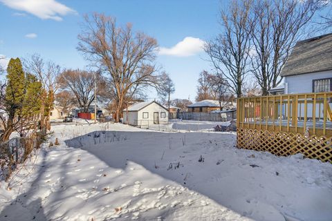 Tiny photo for 1111 Loomis Street, Rockford, IL 61102 (MLS # 12533715)