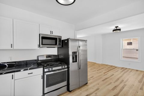 Tiny photo for 1111 Loomis Street, Rockford, IL 61102 (MLS # 12533715)