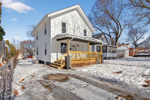 Tiny photo for 1111 Loomis Street, Rockford, IL 61102 (MLS # 12533715)
