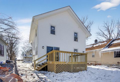 Tiny photo for 1111 Loomis Street, Rockford, IL 61102 (MLS # 12533715)